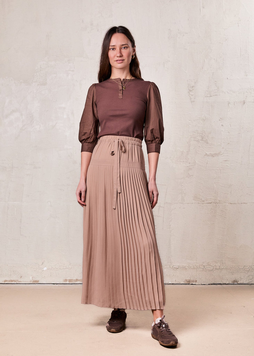 Puff Sleeve Ribbed T-Shirt-Brown