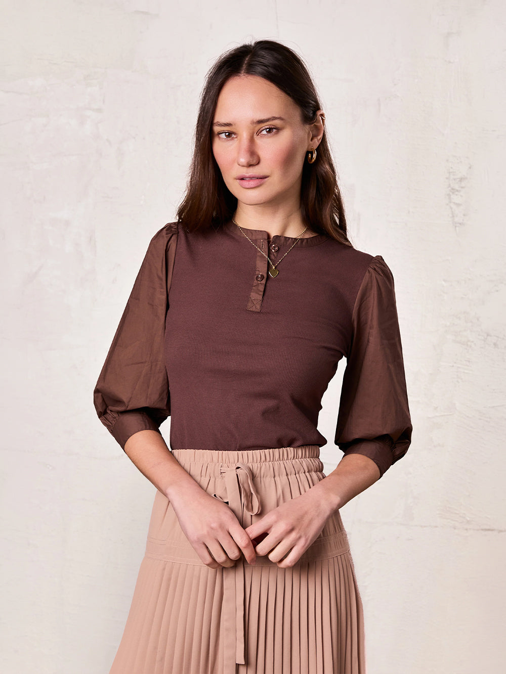 Puff Sleeve Ribbed T-Shirt-Brown